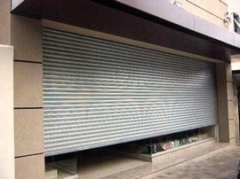 Portas seccionadas em pvc