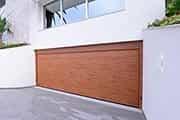 Portas de lojas de shopping