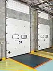Porta industrial vertical seccional 